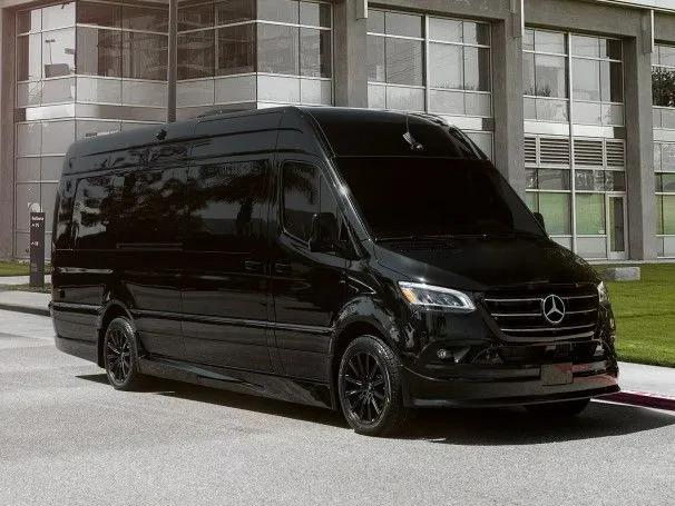 Mercedes-Benz Luxury Sprinter Van