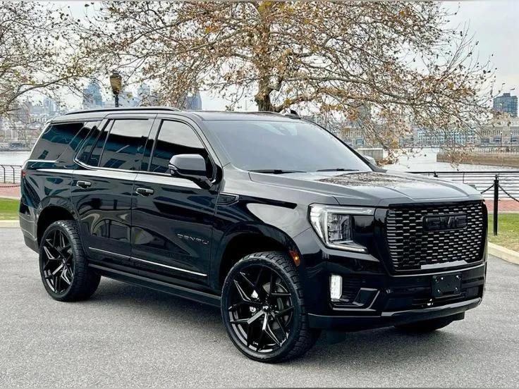 GMC Yukon Denali